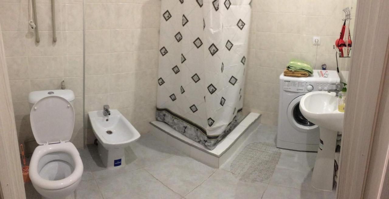 Studio Apartment In Center Poltava Ngoại thất bức ảnh